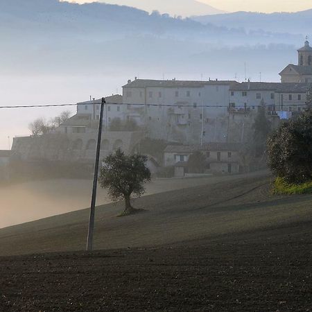 San Lorenzo in Campo Il Capuccio旅馆 外观 照片