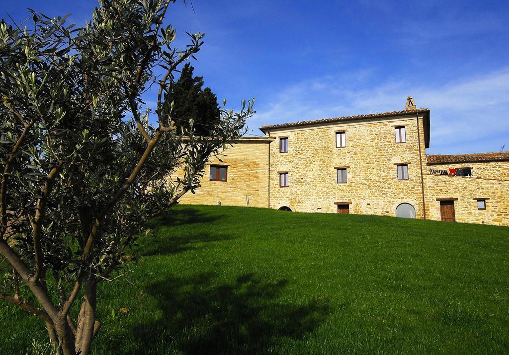 San Lorenzo in Campo Il Capuccio旅馆 外观 照片