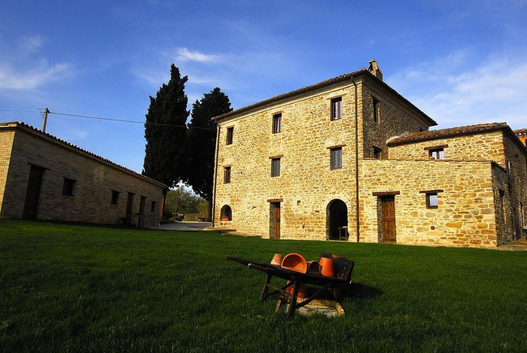San Lorenzo in Campo Il Capuccio旅馆 外观 照片